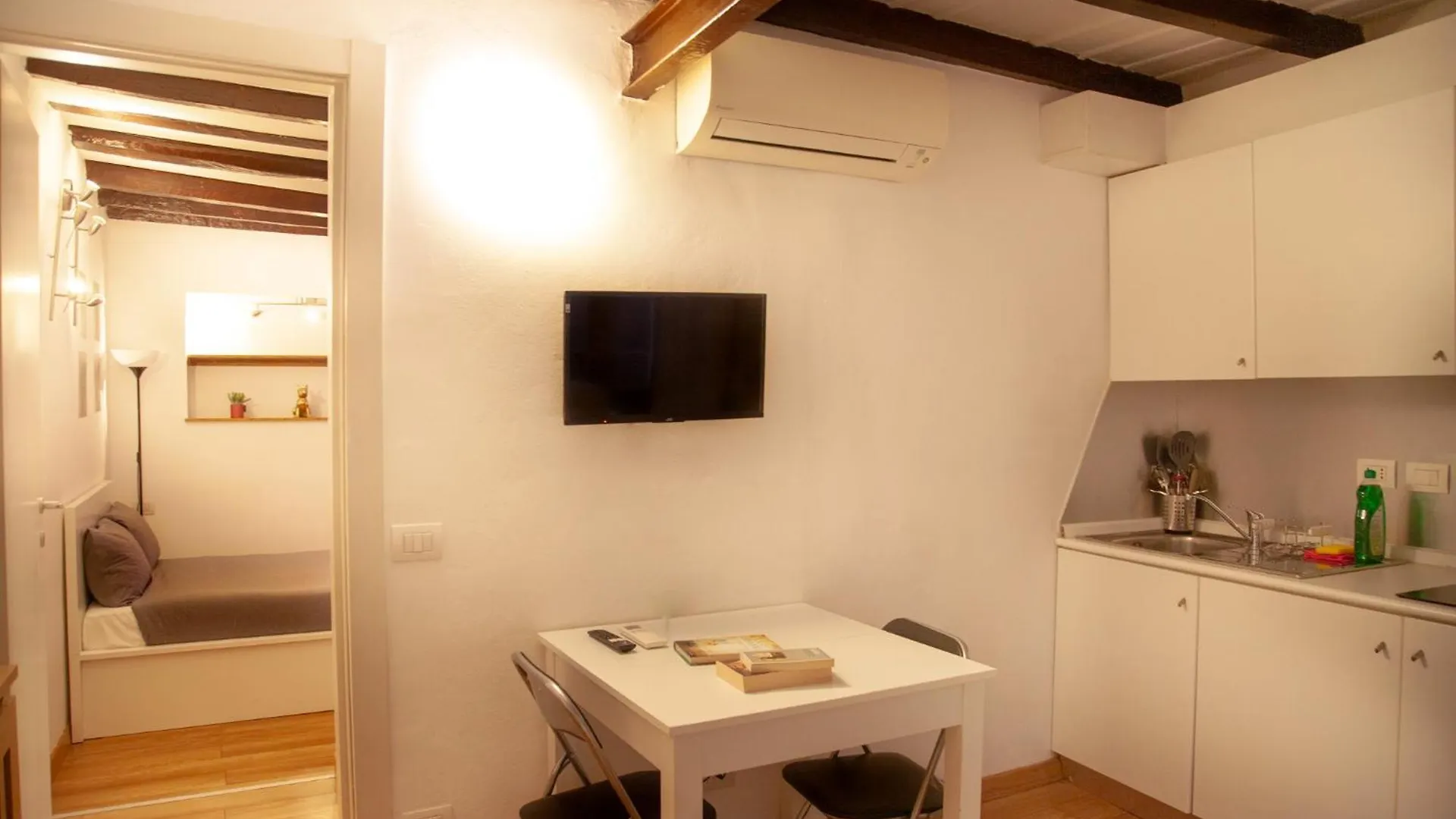 Appartement Rrrapido Home In Brera - Via Mercato Milaan