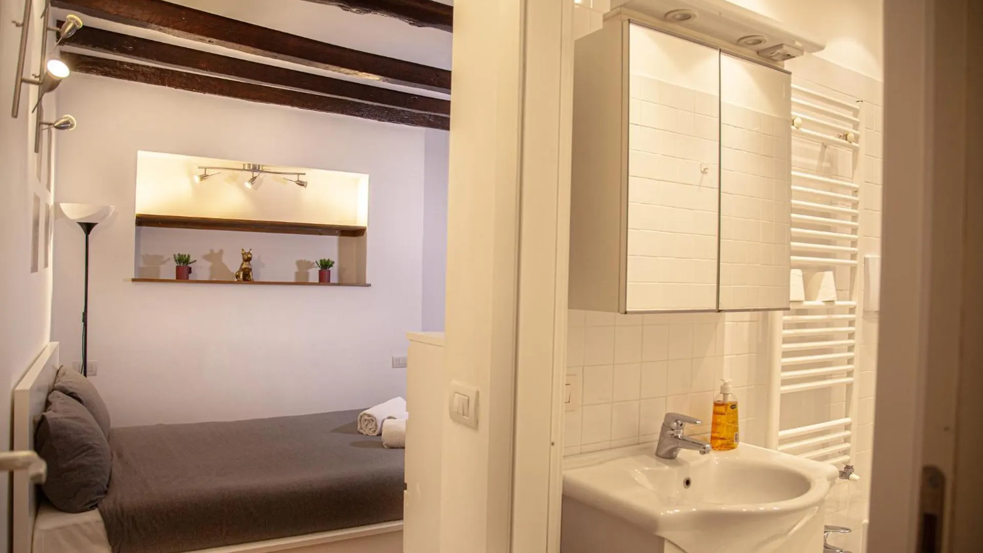 Rrrapido Home In Brera - Via Mercato 밀라노